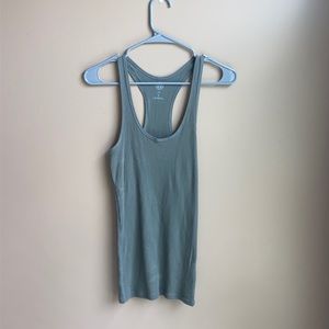 Juniors tank top